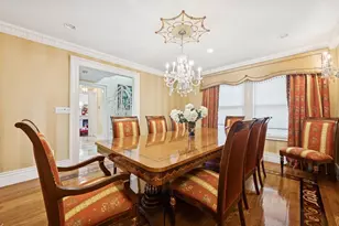 123 Lake Dr, Hewlett, NY 11557 - Photo 11