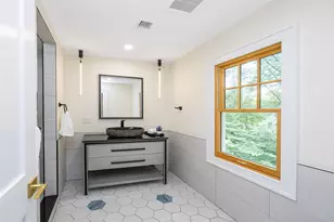 3-51 Hollywood Ave, Douglaston, NY 11363 - Photo 29