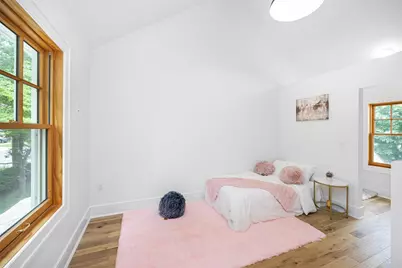 351 Hollywood Avenue, Douglaston, NY 11363 - Photo 27