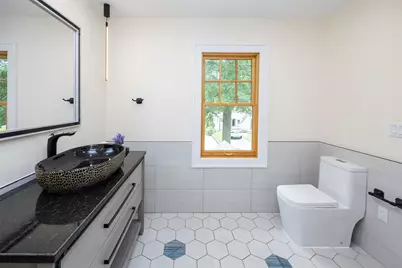 351 Hollywood Avenue, Douglaston, NY 11363 - Photo 31