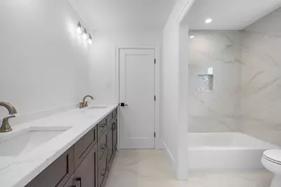 32 Middleville Road #2, Northport, NY 11768 - Photo 29