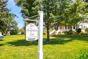 42-30 Douglaston Pkwy, Douglaston, NY 11363 - Photo 37