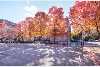 1 Georgia Avenue #3E, Bronxville, NY 10708 - Photo 13