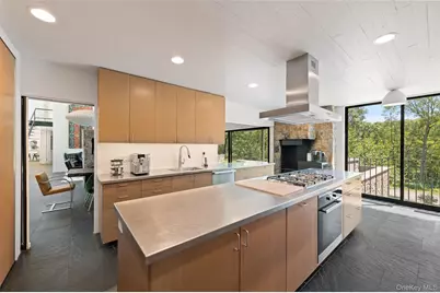 147 Mianus River Road, Bedford, NY 10506 - Photo 7