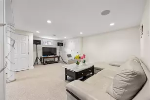 23 Sparks St, Melville, NY 11747 - Photo 19