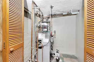 64-66 82nd Pl, Middle Village, NY 11379 - Photo 19