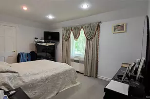 81-77 Utopia Pkwy, Jamaica, NY 11432 - Photo 7