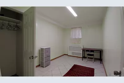 8177 Utopia Pkwy, Jamaica, NY 11432 - Photo 41