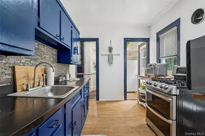 222 E 4th Street, Mount Vernon, NY 10553 - Photo 13