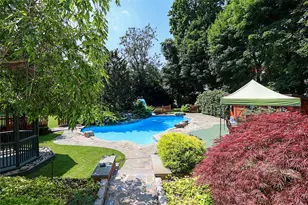 19 Marietta Rd, Glen Cove, NY 11542 - Photo 43