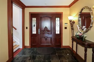 19 Marietta Rd, Glen Cove, NY 11542 - Photo 5