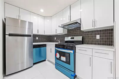 91-23 Corona Avenue #6C, Elmhurst, NY 11373 - Photo 7