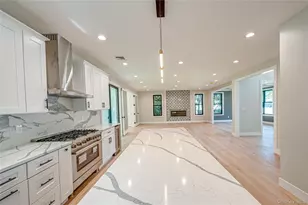 120 5th St, Saint James, NY 11780 - Photo 15