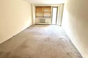 81-11 45th Ave, Elmhurst, NY 11373 - Photo 5