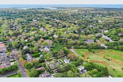 91 Howell Street, Southampton, NY 11968 - Photo 19