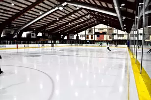 26 Terrace Cir, Great Neck, NY 11021 - Photo 21