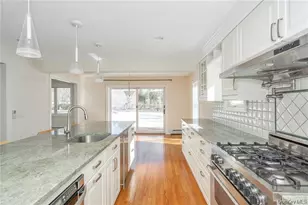 10 Bell Pl, Rye Brook, NY 10573 - Photo 13