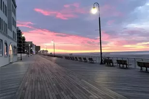 25 W Broadway, Long Beach, NY 11561 - Photo 9