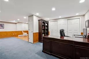 42 Roxen Rd, Rockville Centre, NY 11570 - Photo 33