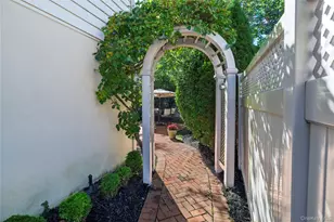 42 Roxen Rd, Rockville Centre, NY 11570 - Photo 43