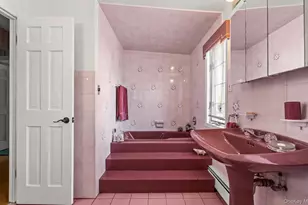 2 Johnson Dr, Brightwaters, NY 11718 - Photo 29