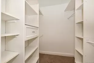 22 Park Pl, Great Neck, NY 11021 - Photo 27