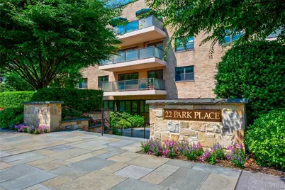 22 Park Place #4C, Great Neck, NY 11021 - Photo 1