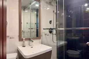 6120 Grand Central Pkwy, Forest Hills, NY 11375 - Photo 13