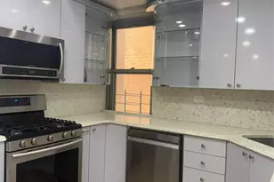 6120 Grand Central Pkwy, Forest Hills, NY 11375 - Photo 7