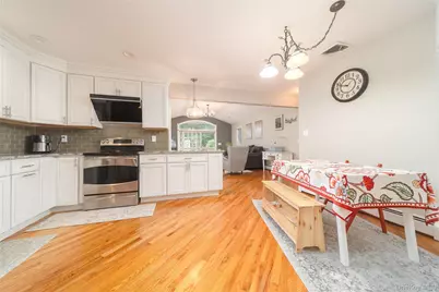 22 Howe Road, Coram, NY 11727 - Photo 5