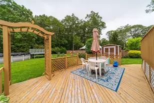 22 Howe Rd, Coram, NY 11727 - Photo 23