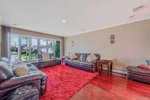 3429 Courtney Pl, Baldwin, NY 11510 - Photo 9