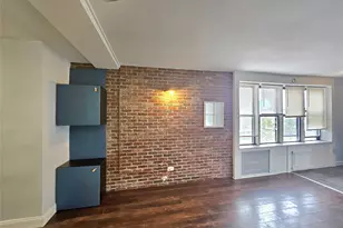 87-70 173 St, Jamaica, NY 11432 - Photo 9