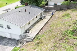 11 Boxwood Close, Hopewell Junction, NY 12533 - Photo 7