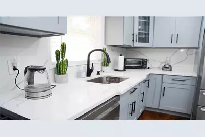 11 Boxwood Close, Hopewell Junction, NY 12533 - Photo 19