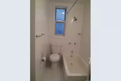 1821 Parkview Avenue, Bronx, NY 10461 - Photo 27