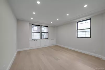 4705 Henry Hudson Parkway W #6J, Bronx, NY 10471 - Photo 9