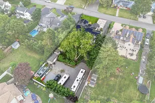 50 Towne St, Amityville, NY 11701 - Photo 41