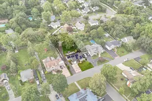 50 Towne St, Amityville, NY 11701 - Photo 39