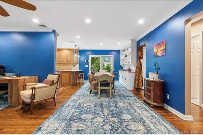 50 Towne Street, Amityville, NY 11701 - Photo 5