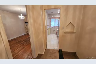 10811 65th Road, Forest Hills, NY 11375 - Photo 17