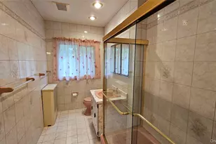 108-11 65th Rd, Forest Hills, NY 11375 - Photo 19