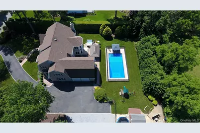 4 Briana Court, East Moriches, NY 11940 - Photo 7