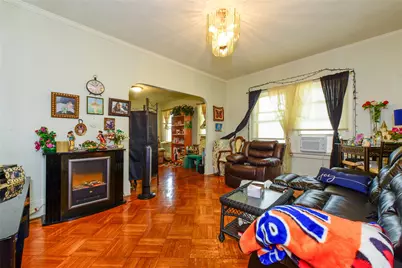 11418 103rd Avenue, Richmond Hill, NY 11419 - Photo 5