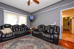 114-18 103rd Ave, Richmond Hill, NY 11419 - Photo 11