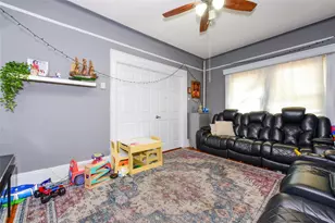 114-18 103rd Ave, Richmond Hill, NY 11419 - Photo 9