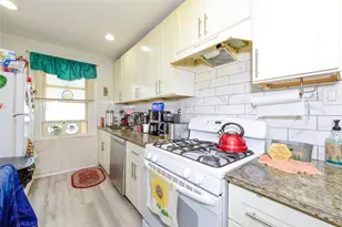 114-18 103rd Ave, Richmond Hill, NY 11419 - Photo 13