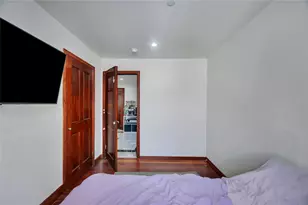 74-25 43rd Ave, Elmhurst, NY 11373 - Photo 17