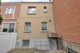 66-48 73rd Pl, Middle Village, NY 11379 - Photo 17