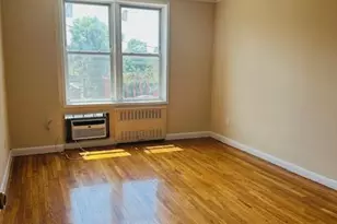 86-05 60th Rd, Elmhurst, NY 11373 - Photo 7